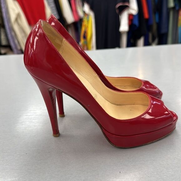 Christian louboutin pump - Picture 5 of 8